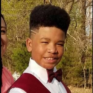 Meet your Posher, Cameron